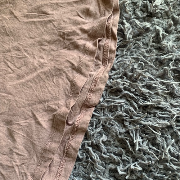 Deep-V Neck Tee - Picture 8 of 8